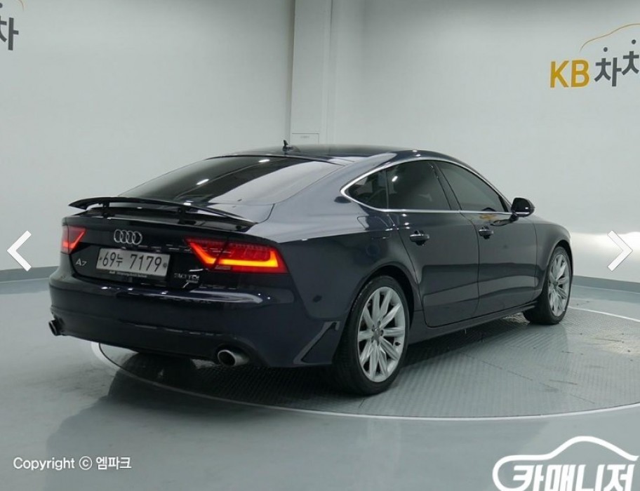 Audi A7 이미지 2